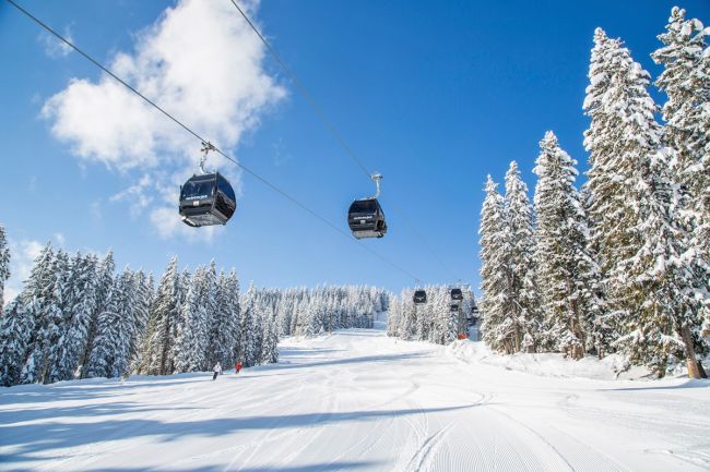 Achterjet mit breiten, bestens präparierten Pisten in Flachau