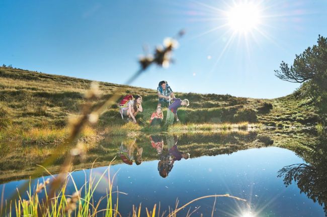 Zahlreiche Naturschönheiten in den Salzburger Bergen bei einer Wanderung entdecken