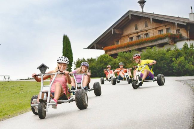 Mit den Mountaincarts talwärts sausen