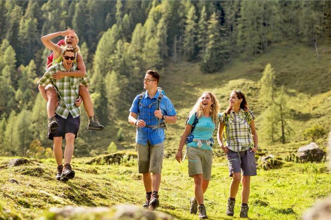 Wandern und Bergsteigen beim Wanderurlaub in Flachau